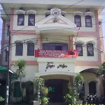 Griyo Mulyo Hotel
